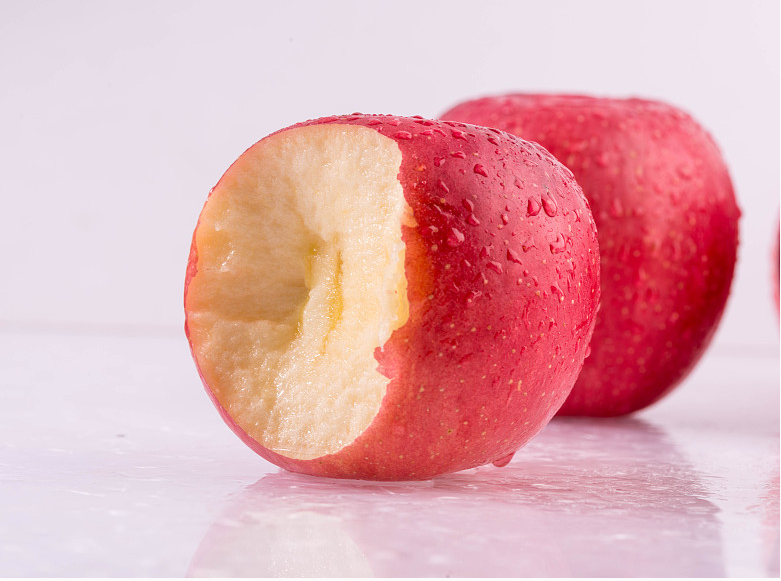 孕期間吃什么食物 寶寶顏值高