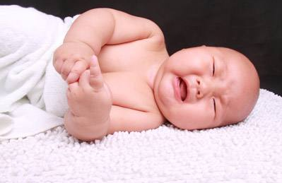 寶寶半夜哭鬧是什么原因    寶寶半夜哭鬧原因匯總