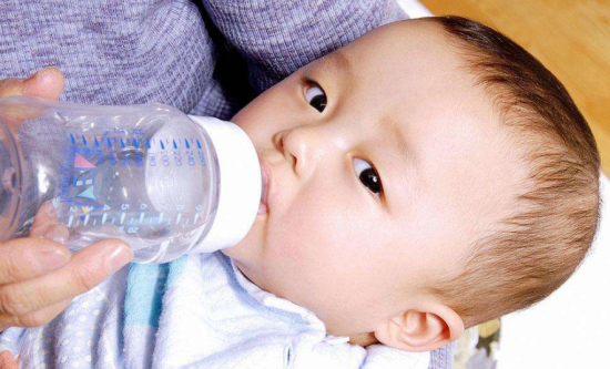 寶寶半夜咳嗽怎么辦   半夜咳嗽治療方法