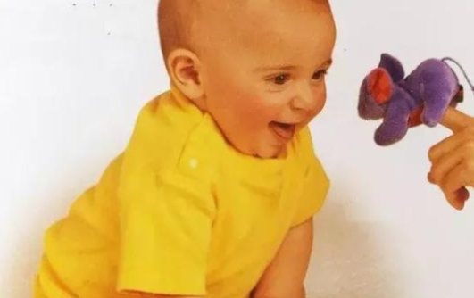 寶寶9個月早教怎么做   寶寶9個月早教游戲大全