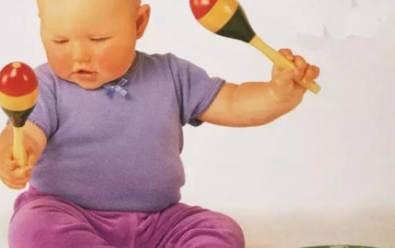 寶寶9個月早教怎么做   寶寶9個月早教游戲大全