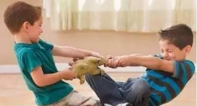 寶寶總是喜歡搗亂怎么辦 寶寶愛(ài)搗亂