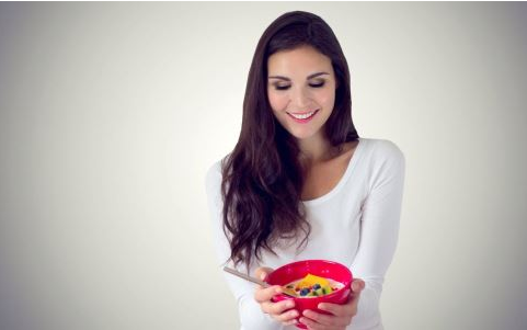 乳房上長濕疹是怎么回事 為什么會乳房長濕疹