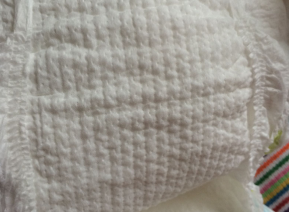 愛(ài)得利舒爽透氣紙尿褲怎么樣 愛(ài)得利舒爽透氣紙尿褲使用測(cè)評(píng)