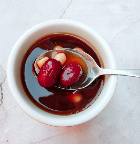 懷孕缺鐵性貧血生了孩子后要補(bǔ)鐵嗎 哺乳期媽媽怎么補(bǔ)血好