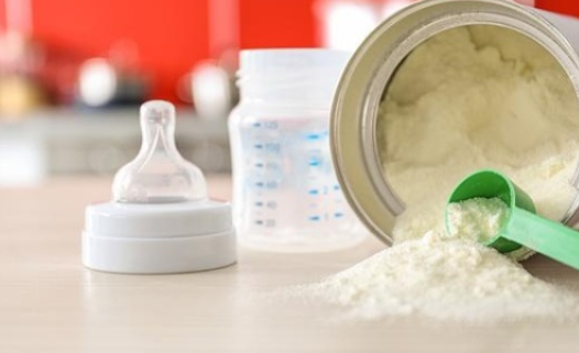 寶寶奶粉溫度多少合適   沖奶粉最佳溫度介紹