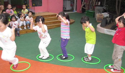 寶寶冬季做什么運動好   寶寶冬季運動選擇推薦