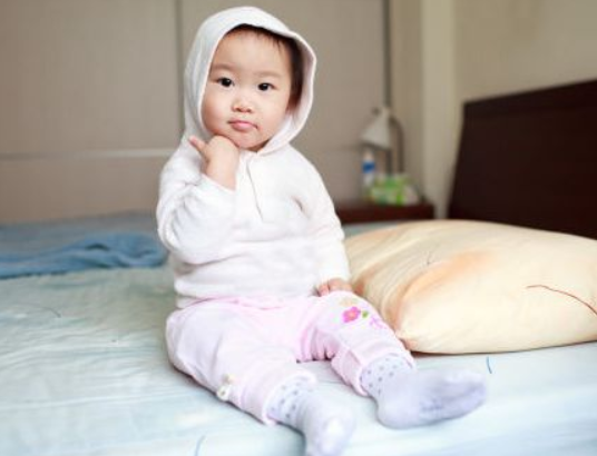 霜降來臨 如何給寶寶防寒保暖 霜降來臨 如何給寶寶防寒保暖