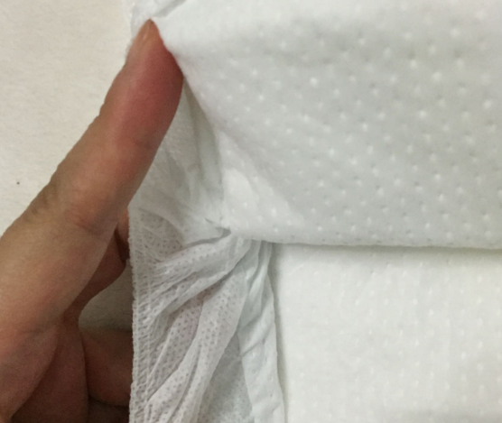 韓國樂比贊和尤妮佳紙尿褲哪個好 韓國樂比贊紙尿褲對比測評