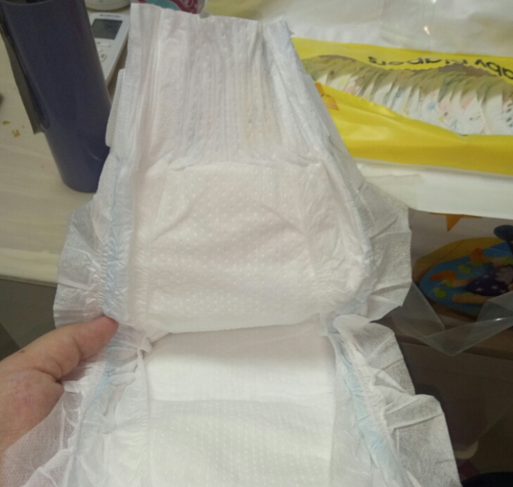 樂比贊超薄紙尿褲好不好用 樂比贊超薄紙尿褲使用測評