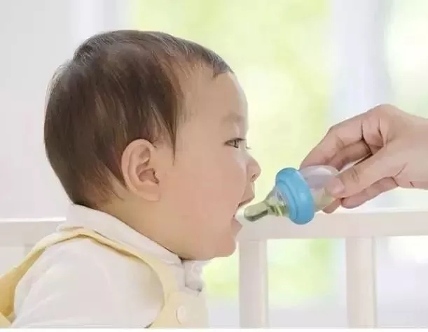 孩子不吃藥怎么讓他吃 給孩子吃藥前要做哪些準備 孩子不吃藥怎么讓他吃 給孩子吃藥前要做哪些準備
