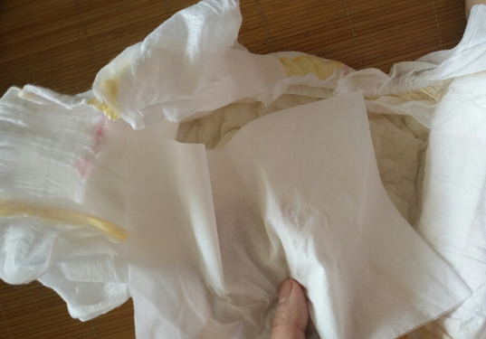 嬰舒寶金鉆紙尿褲會(huì)紅屁股嗎 嬰舒寶金鉆紙尿褲使用測(cè)評(píng)