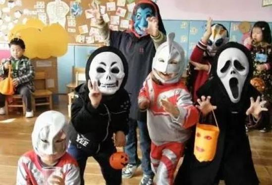萬圣節面具致兒童性早熟是怎么回事 如何給孩子選購安全的玩具