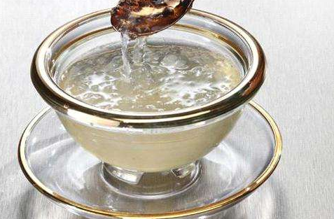 月子期間吃燕窩好嗎 月子期間吃燕窩的好處 月子期間吃燕窩好嗎 月子期間吃燕窩的好處