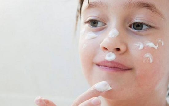 寶寶冬季皮膚護理大全 2018冬季寶寶皮膚護理方法 寶寶冬季皮膚護理大全 2018冬季寶寶皮膚護理方法