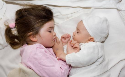 寶寶哈欠多是什么原因 寶寶哈欠多調理方法 寶寶哈欠多是什么原因 寶寶哈欠多調理方法