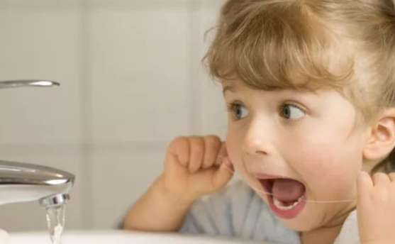 怎么教孩子刷牙   孩子不愛刷牙怎么辦
