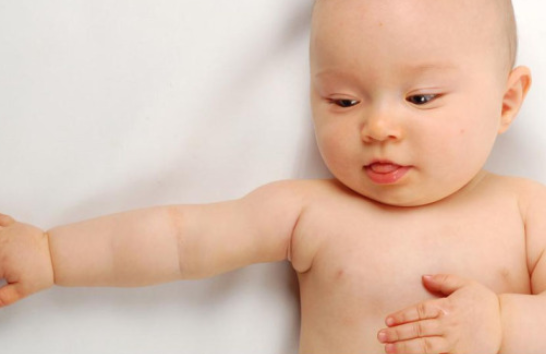 寶寶睡覺驚厥怎么回事    睡覺驚厥護(hù)理方法