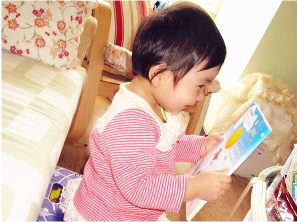 寶寶什么時(shí)候開(kāi)始背唐詩(shī)比較好 如何教孩子正確背唐詩(shī)