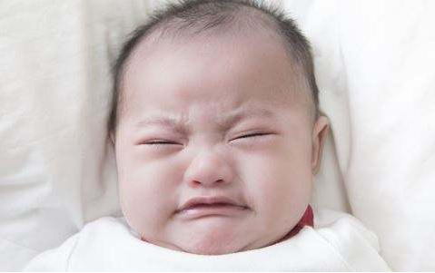 寶寶急性腸胃炎可以喝奶粉嗎 寶寶得了急性腸炎怎么辦