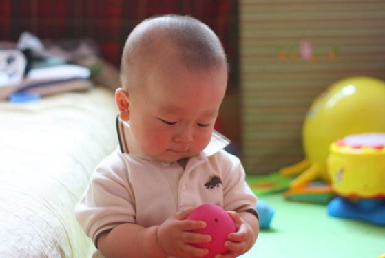 寶寶聽力不好有哪些癥狀   寶寶聽力不好癥狀一覽