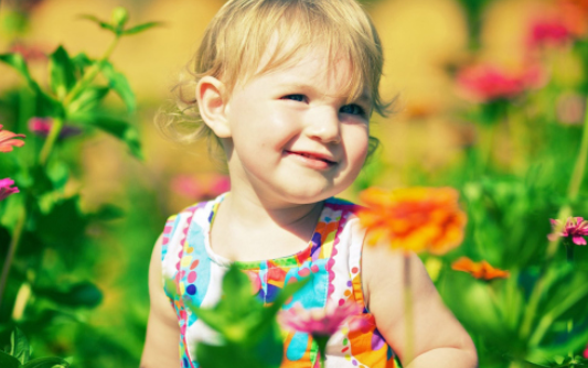 寶寶智商高的幾個(gè)表現(xiàn)    孩子智商高的面部特征