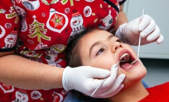 寶寶乳牙發黃是什么原因   寶寶乳牙發黃原因介紹