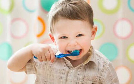 寶寶恒牙什么時(shí)候長(zhǎng)   寶寶恒牙什么時(shí)候替換