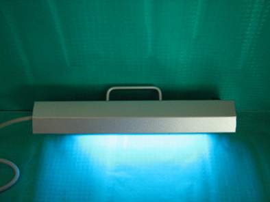 紫外線燈灼傷孩子的是什么學校 紫外線燈沒關看得出來嗎 紫外線燈灼傷孩子的是什么學校 紫外線燈沒關看得出來嗎