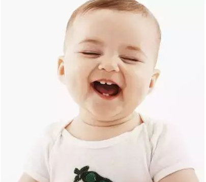 寶寶乳牙縫隙大正常嗎 寶寶門牙縫隙大怎么辦