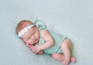 寶寶午睡尿床怎么辦   午睡尿床解決方法