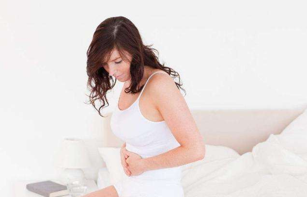 懷孕多久會顯懷 孕期顯懷有講究