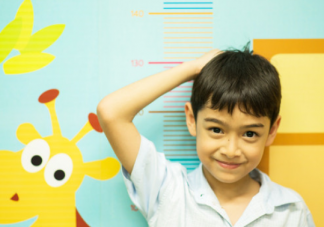 寶寶總是腿疼怎么回事   寶寶腿疼需要補鈣嗎