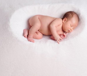 為什么有的寶寶長(zhǎng)得不像爸媽 這是怎么回事