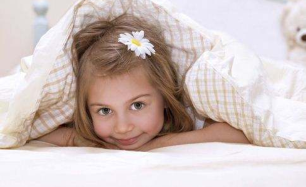 光照過(guò)度會(huì)導(dǎo)致性早熟是真的嗎 如何預(yù)防性早熟