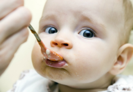 12個月寶寶輔食食譜推薦  1歲寶寶吃什么好
