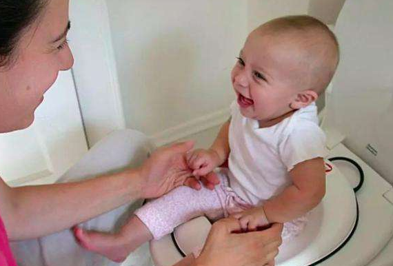 6個月寶寶便秘怎么辦 寶寶便秘調理方法