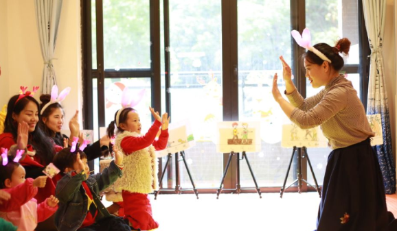 2018圣誕節幼兒園活動開場白 2018圣誕節活動回顧