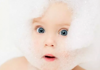 孩子發燒什么時候可以洗澡 孩子發燒洗澡時間