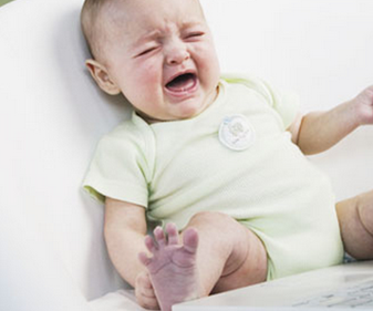 寶寶嘴唇發紫是怎么回事 寶寶嘴唇發紫是什么原因 寶寶嘴唇發紫是怎么回事 寶寶嘴唇發紫是什么原因