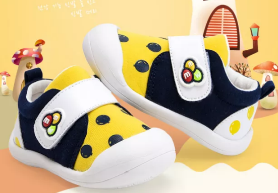 寶寶太早穿鞋的危害 寶寶穿鞋不當的影響