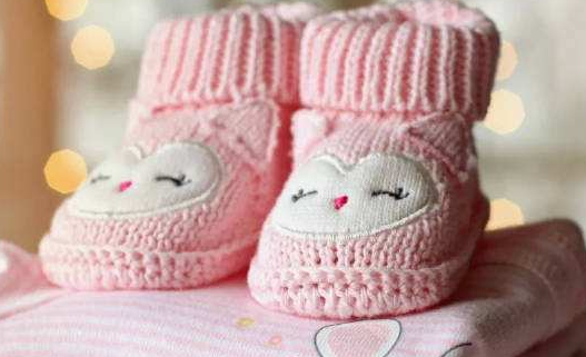 寶寶太早穿鞋的危害 寶寶穿鞋不當的影響