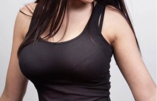 隆胸后可以哺乳嗎 隆胸哺乳對寶寶有什么影響