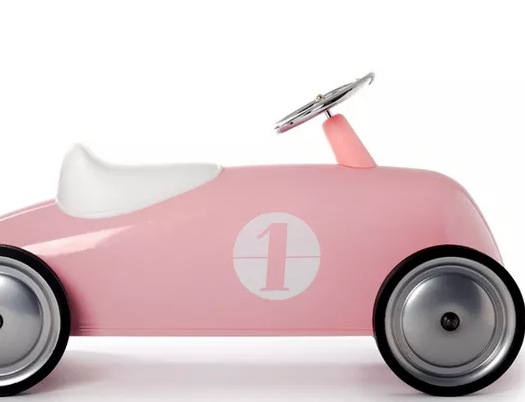 學(xué)步車有什么危害 寶寶學(xué)走路要注意什么