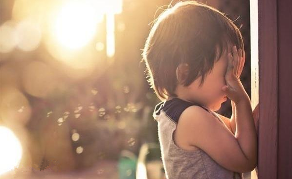 孩子性格內向是缺陷嗎 孩子性格內向怎么辦