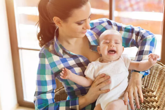 寶寶填鴨式喂養(yǎng)有什么影響 填鴨式喂養(yǎng)的壞處 寶寶填鴨式喂養(yǎng)有什么影響 填鴨式喂養(yǎng)的壞處