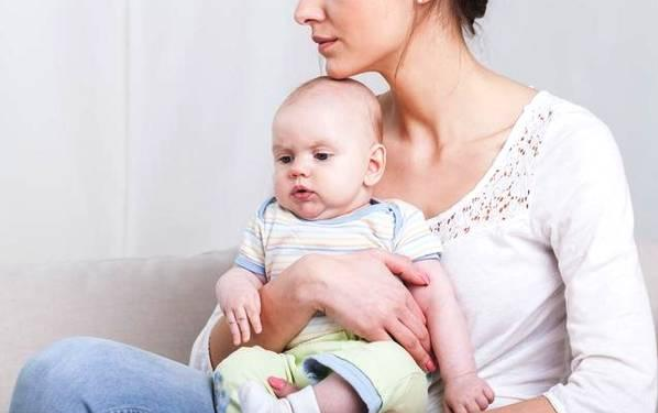 寶寶脊柱發育時間是什么時候 寶寶脊柱發育的三個關鍵階段