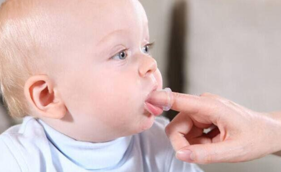 寶寶乳牙需要每天清洗嗎 寶寶乳牙清洗方法