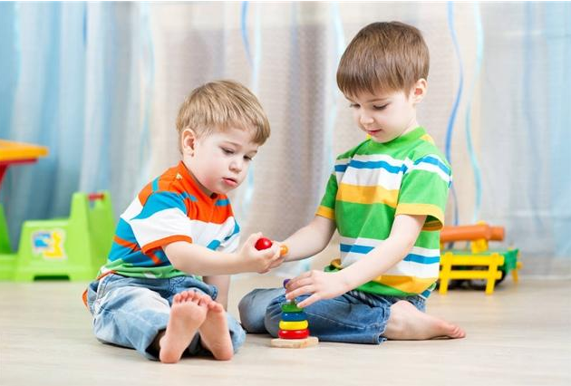 寶寶什么行為代表有創造力 怎么培養寶寶創造力 寶寶什么行為代表有創造力 怎么培養寶寶創造力