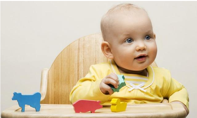 1到12個月寶寶發育標準是什么 1~12個月寶寶發育標準 1到12個月寶寶發育標準是什么 1~12個月寶寶發育標準